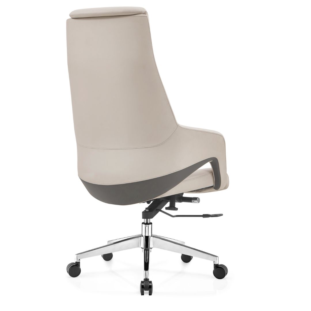 Director armchair 3