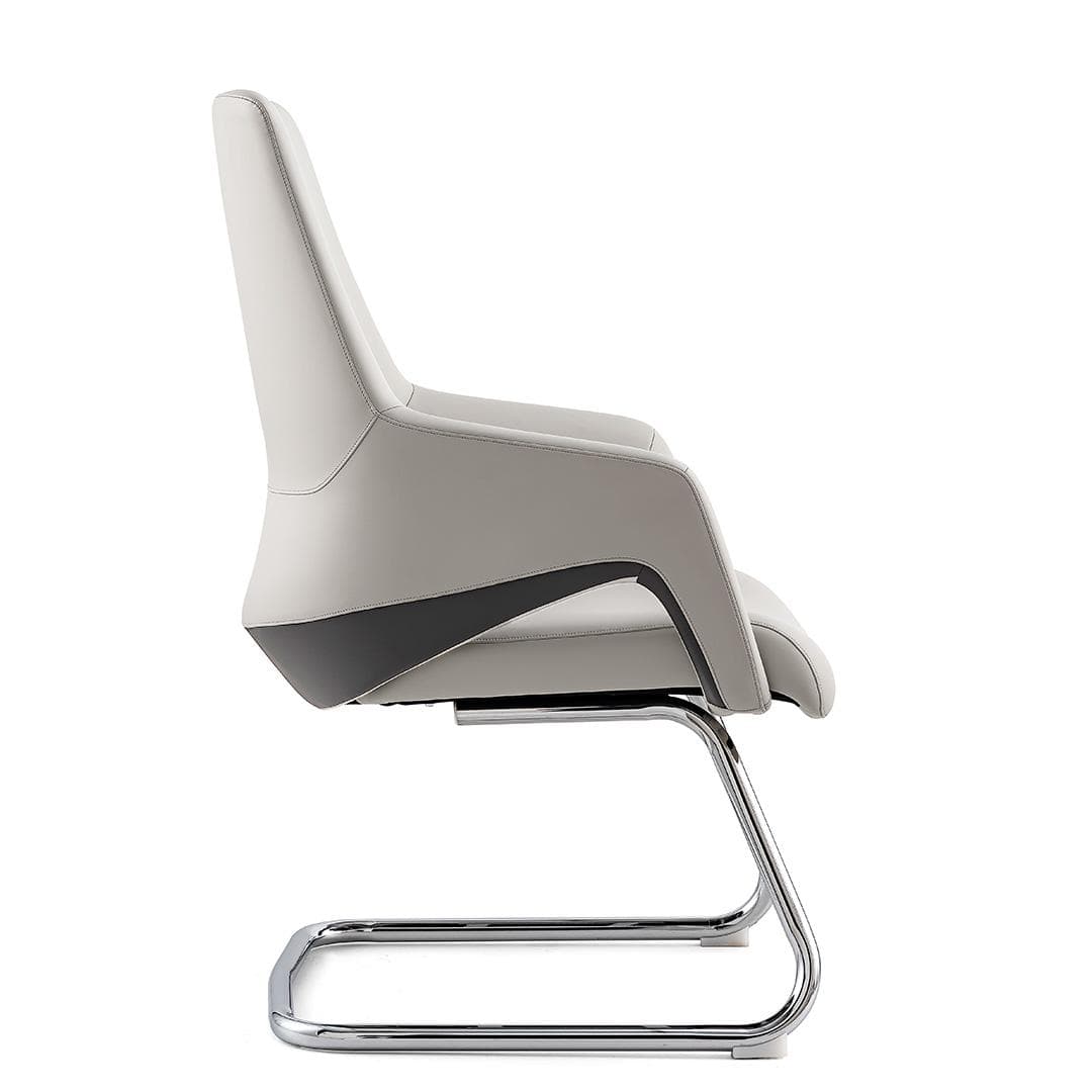 Briefing chair 4
